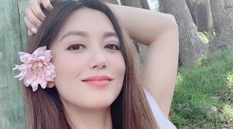 'Me Truong Vo Ky dep nhat man anh' tre trung du buoc sang tuoi 47 hinh anh