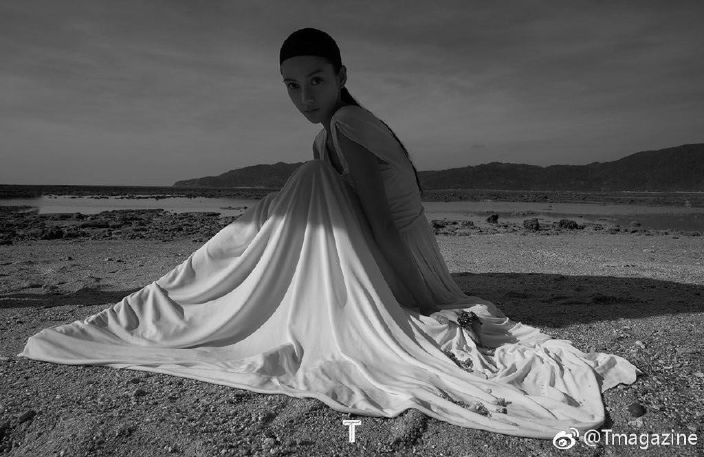 Angelababy bat chuoc Cung Loi anh 3