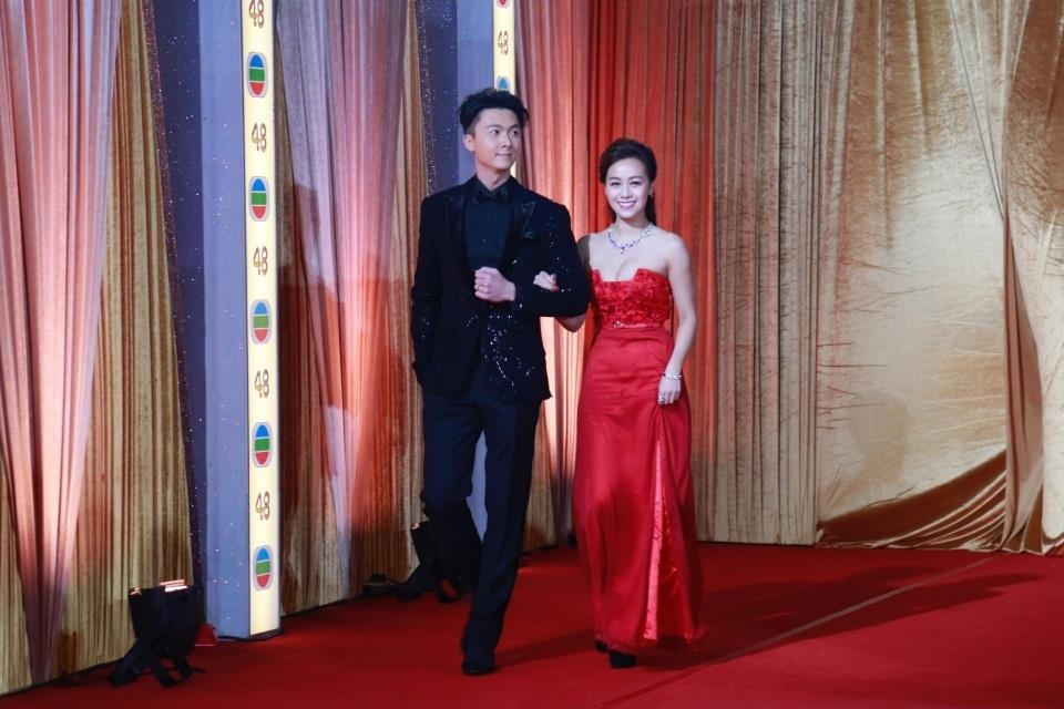 A hau Hong Kong ngoai tinh anh 4