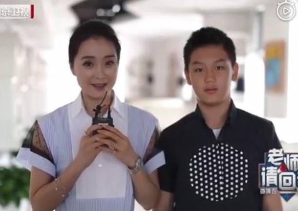 Tinh Nhi Cach Cach Vuong Diem anh 1