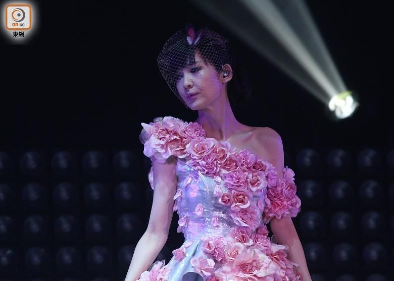 Ngoc nu Hong Kong Chau Hue Man anh 9