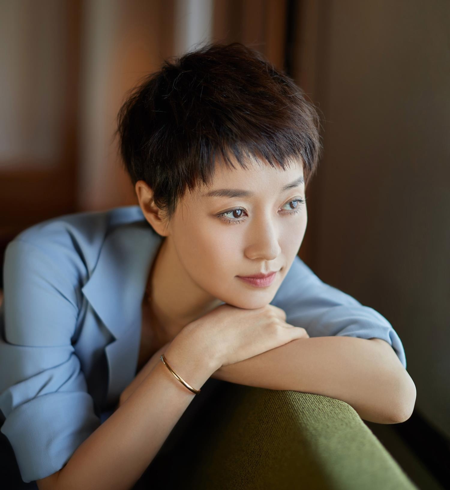 sao hoa ngu tram cam sau khi sinh con anh 5