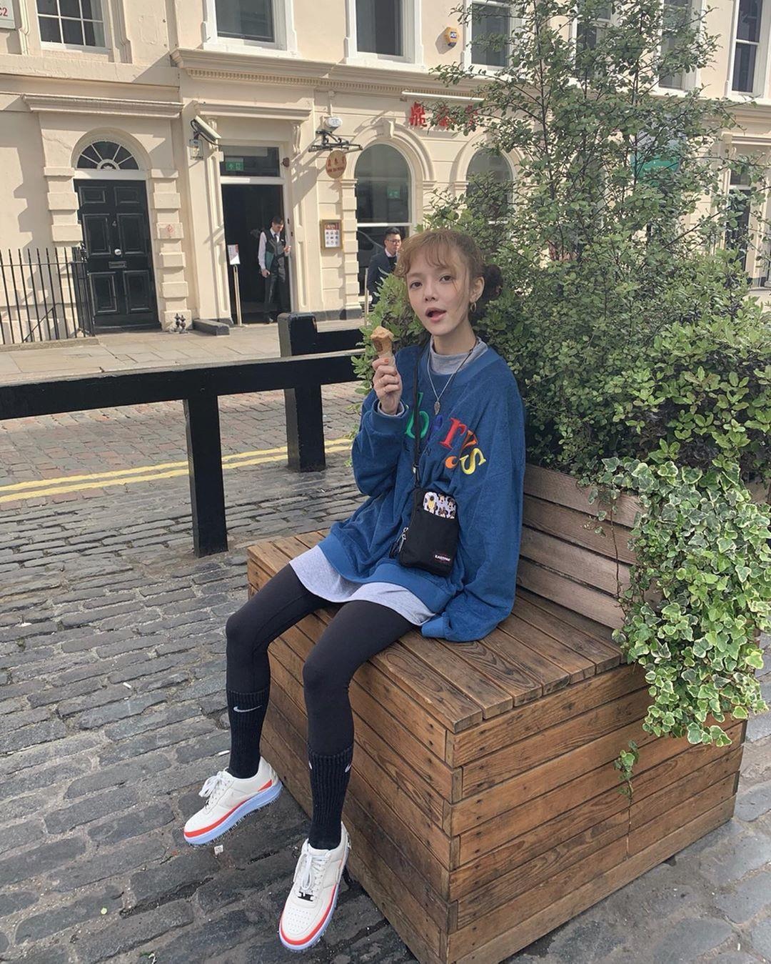 Jimin AOA gay go anh 1