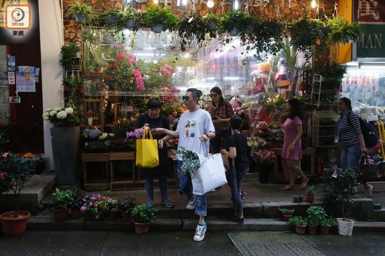 Truong Dan Phong ngoai tinh anh 6