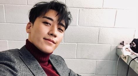 Seungri ngu voi gai mai dam de kiem tra truoc khi moi gioi cho khach? hinh anh