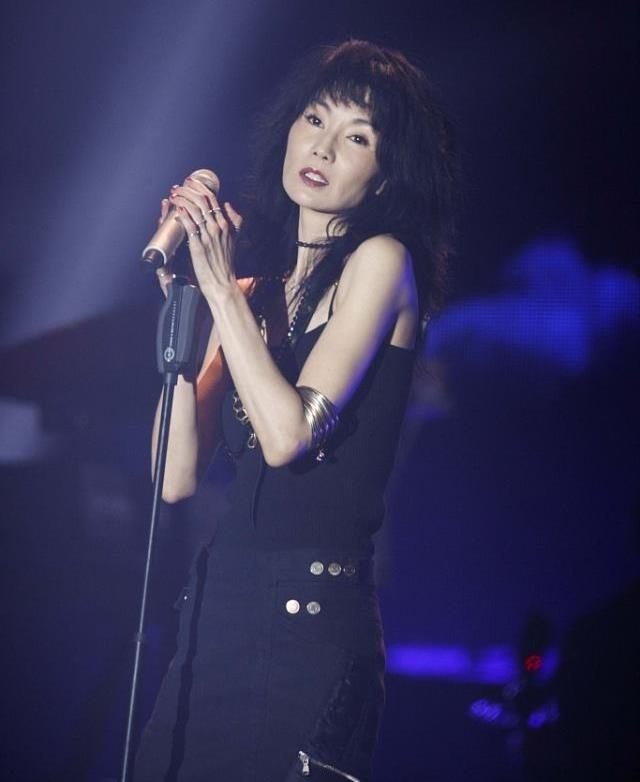 Truong Man Ngoc khoc anh 2