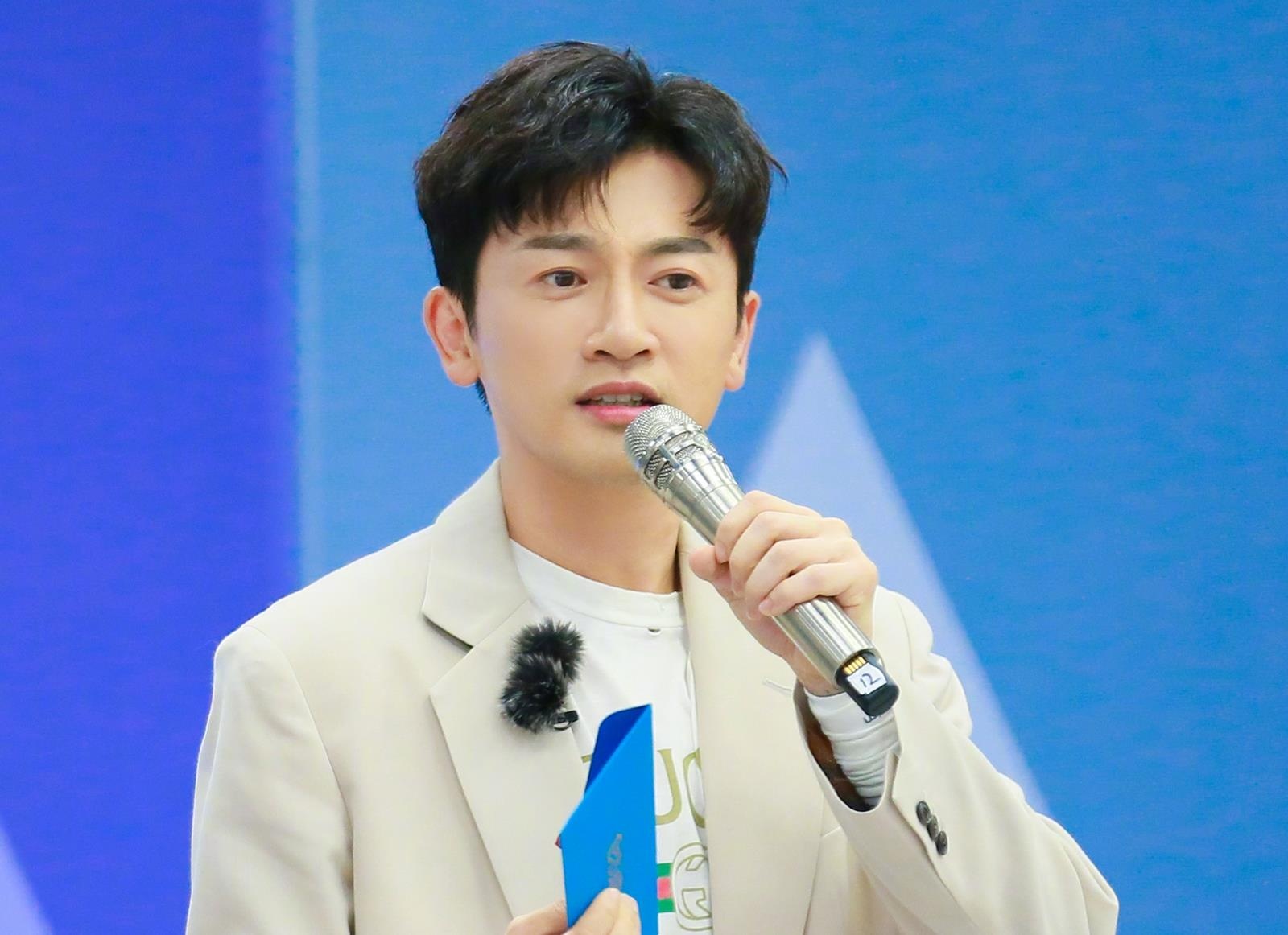 To Huu Bang tre trung anh 5