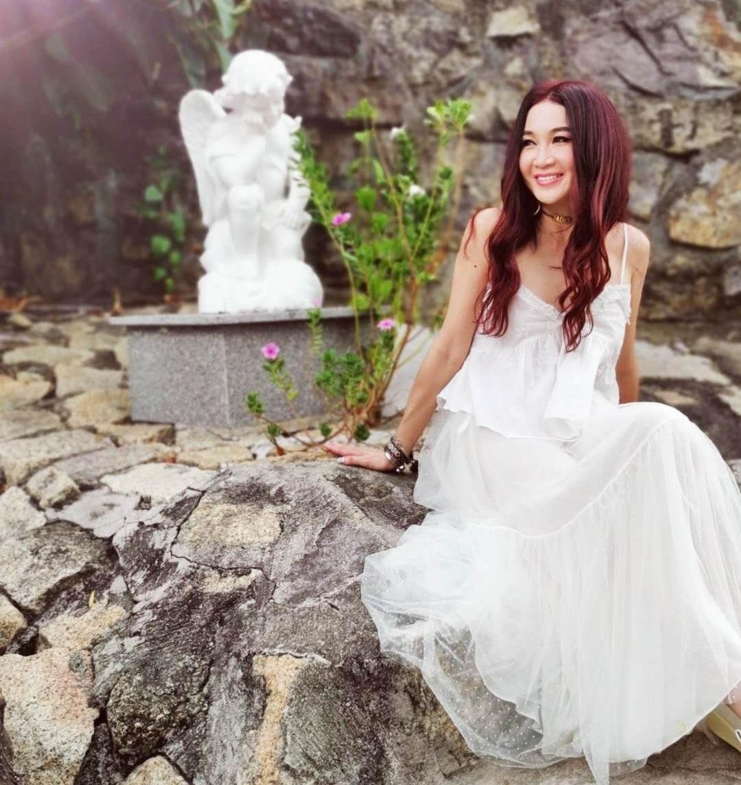 On Bich Ha sang Viet Nam anh 3