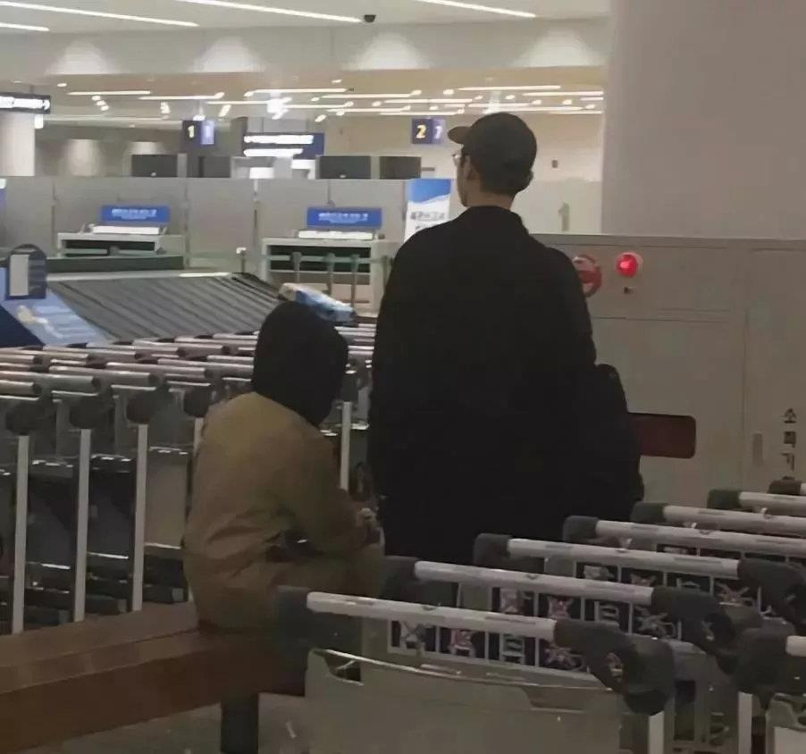 Song Hye Kyo ly hon anh 17