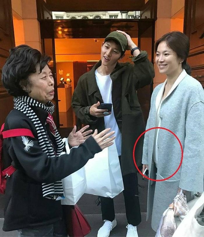 Song Hye Kyo ly hon anh 13