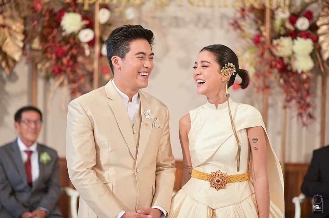 Tinh yeu khong co loi,  loi o ban than anh 1