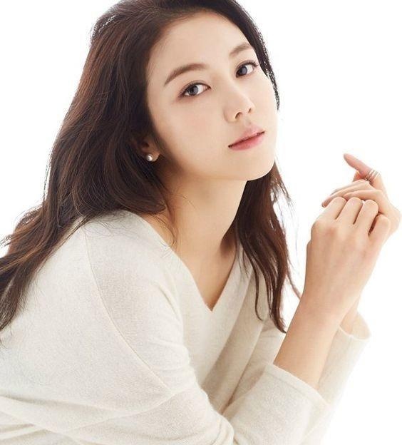 Song Joong Ki ly hon anh 4