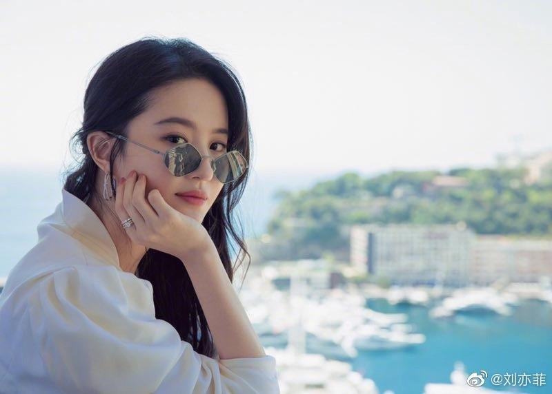 hinh anh Luu Diec Phi o monaco anh 2