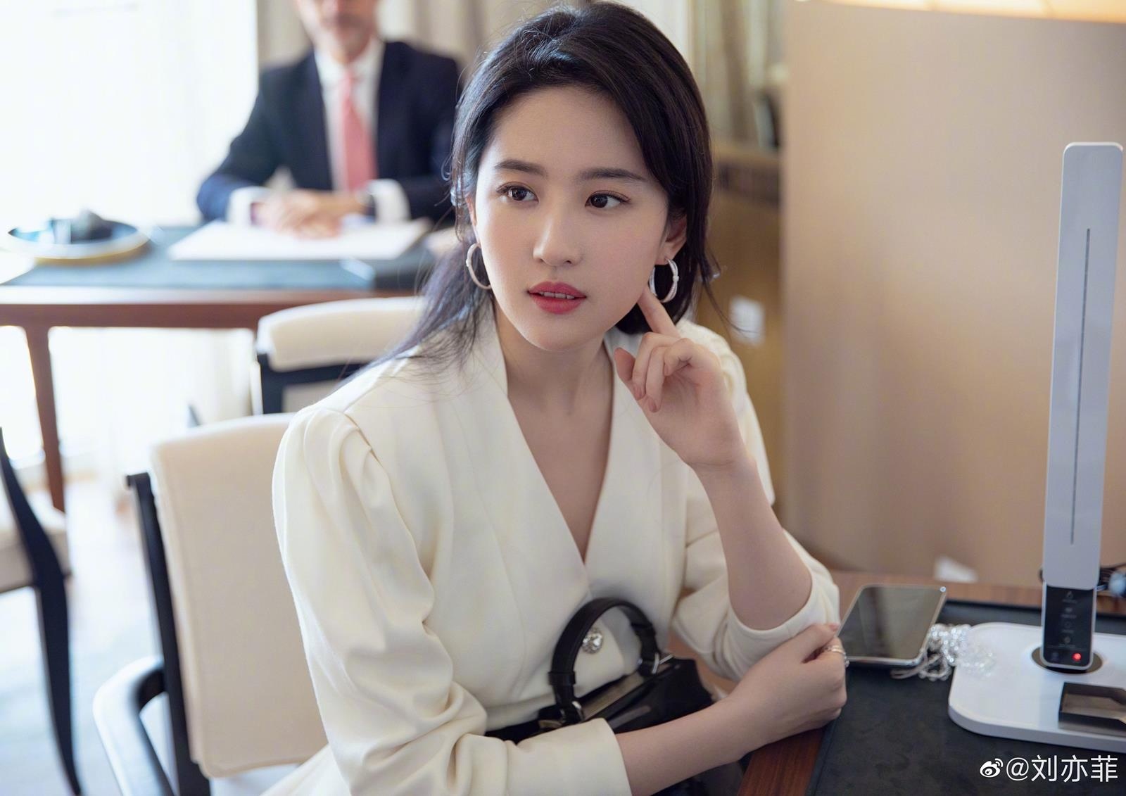 hinh anh Luu Diec Phi o monaco anh 3