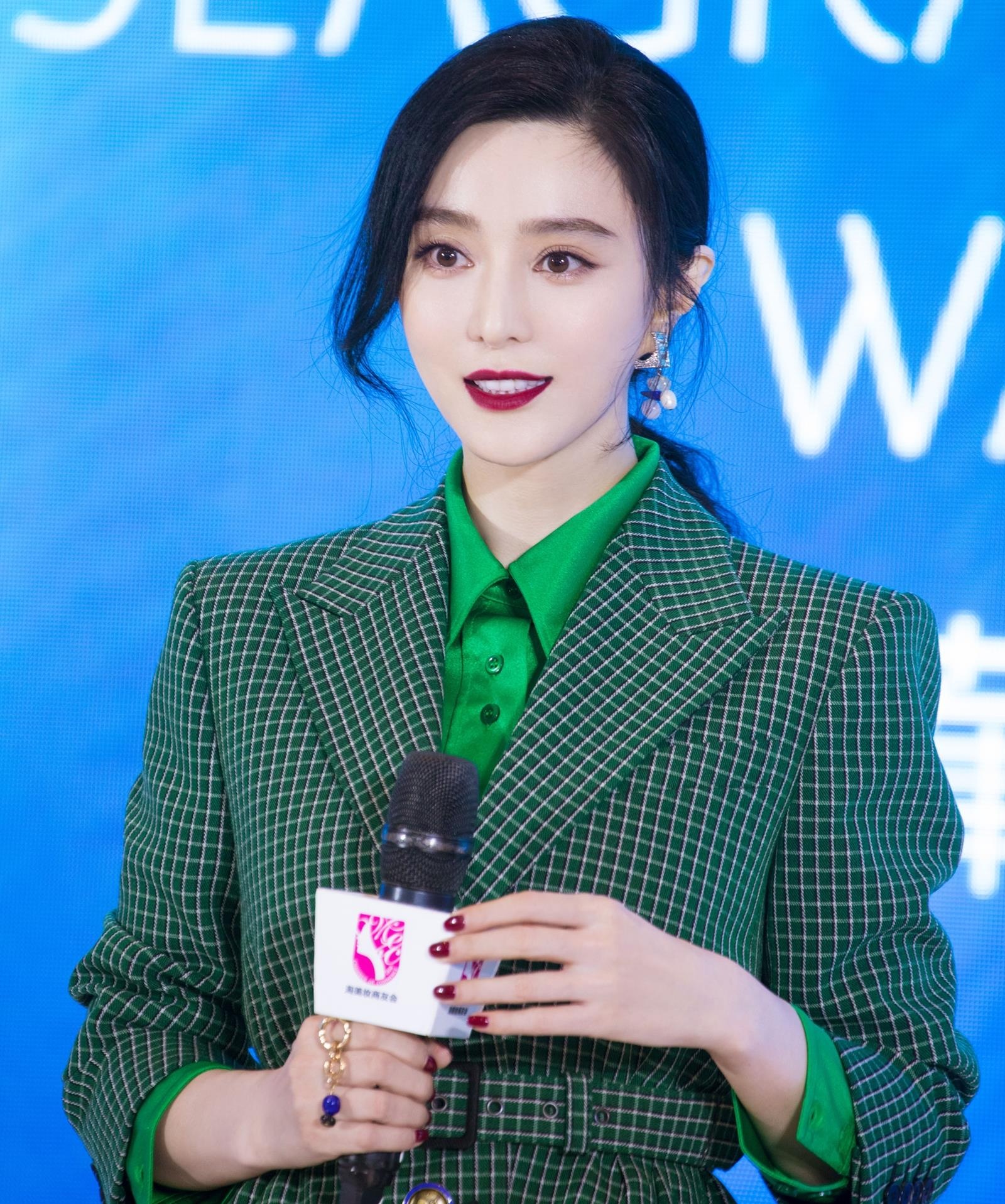 Pham Bang Bang tron thue anh 1