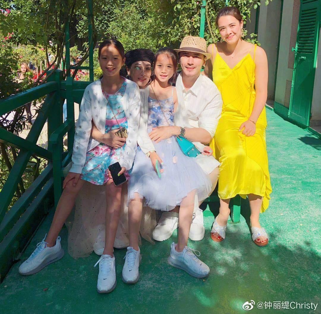 Chung Le De Truong Luan Thac anh 5