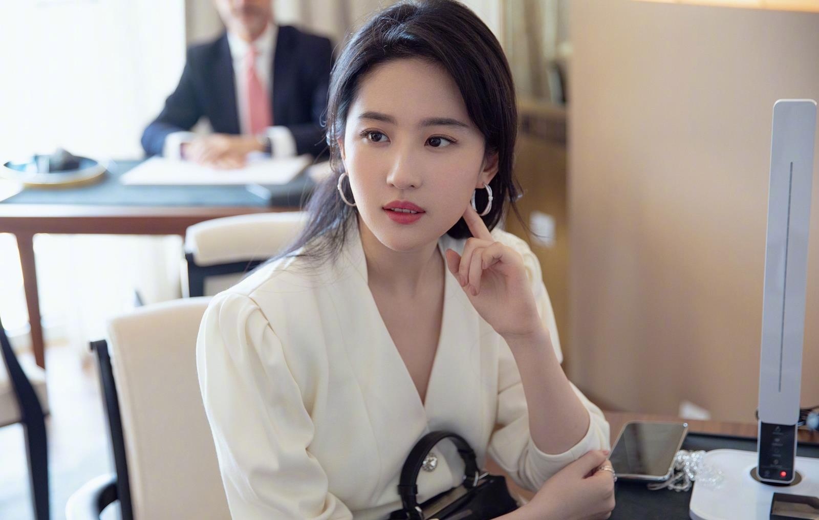 Hoa Moc Lan Luu Diec Phi anh 10