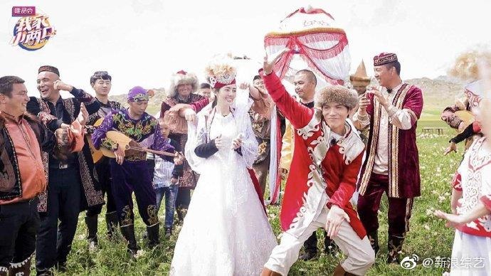 Quach Bich Dinh Huong Ta anh 3