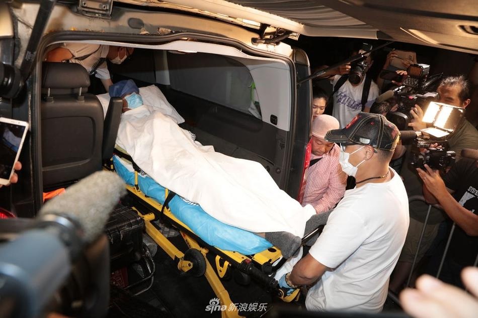 Nham Dat Hoa bi dam anh 1