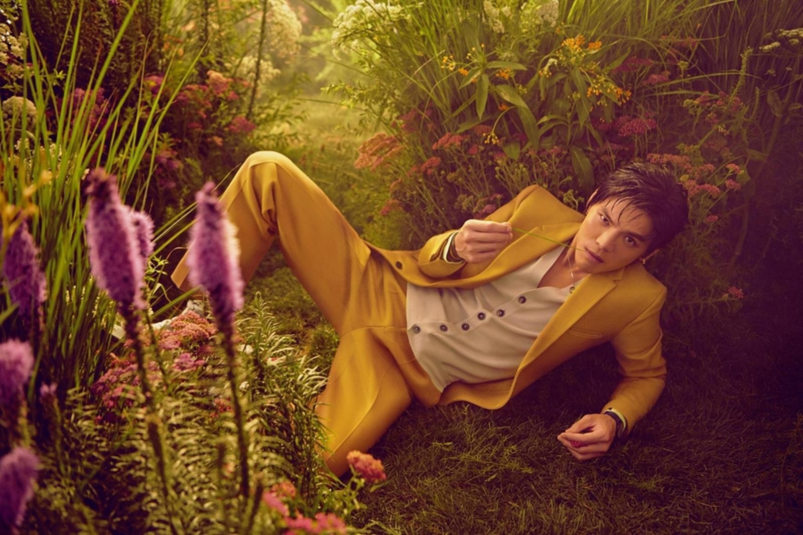 Huong Ta Quach Bich Dinh tren tap chi anh 6