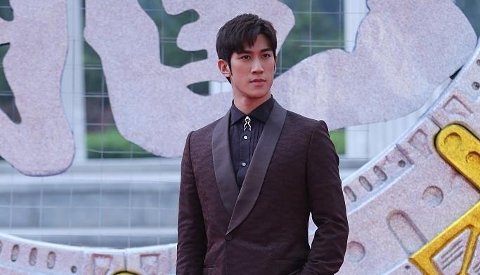 Luu Diec Phi Thanh Long anh 7