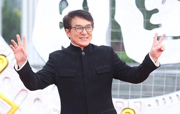 Luu Diec Phi Thanh Long anh 1