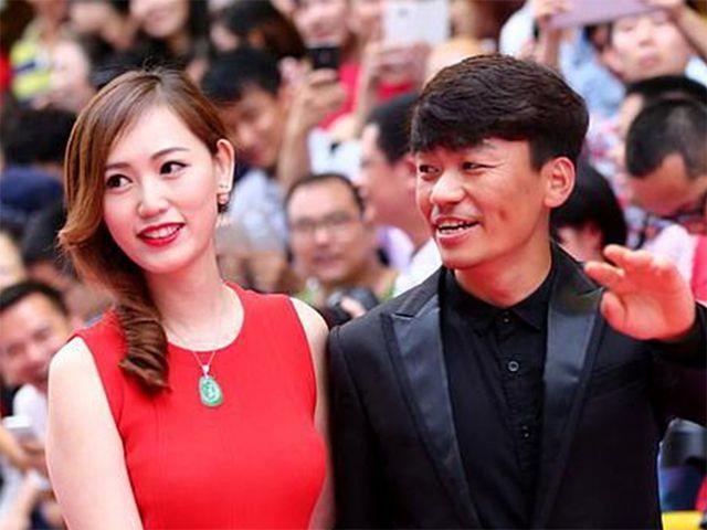 Vo cu cua 'vua hai' Vuong Bao Cuong bi nghi lo anh nong hinh anh