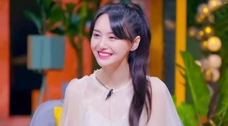 Trinh Sang o nha sang trong nhung tu do binh dan hinh anh