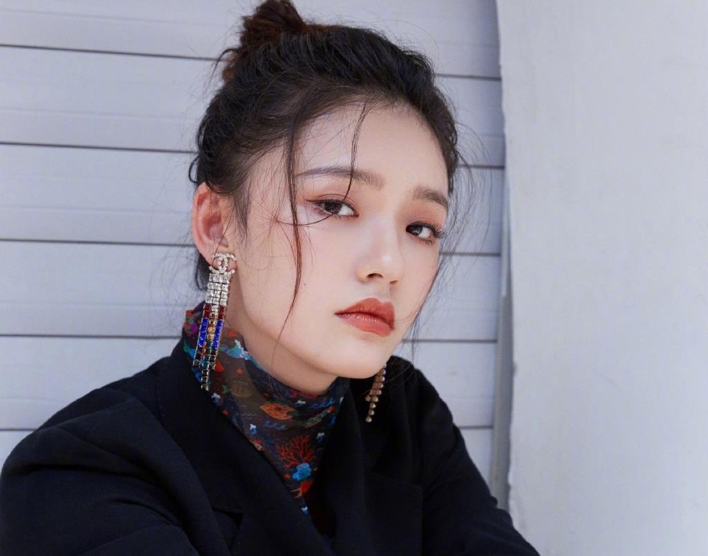 Lam Duan my nhan Chau Tinh Tri anh 4