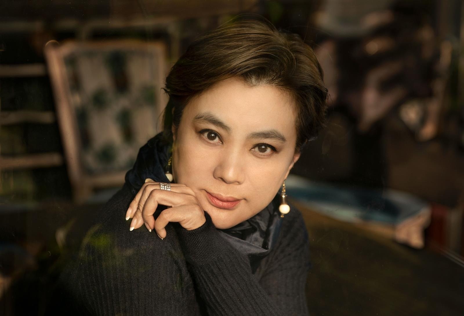 Tho ngoc trong tay du ky 1986 anh 3