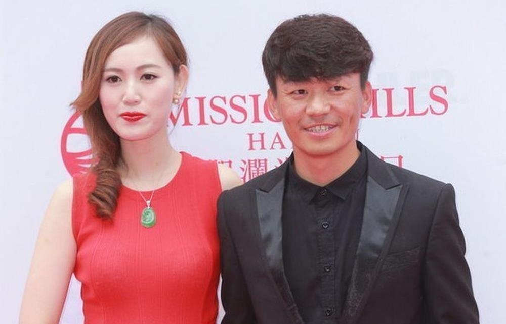 7 vu on ao gioi giai tri gay chan dong mang xa hoi Trung Quoc hinh anh