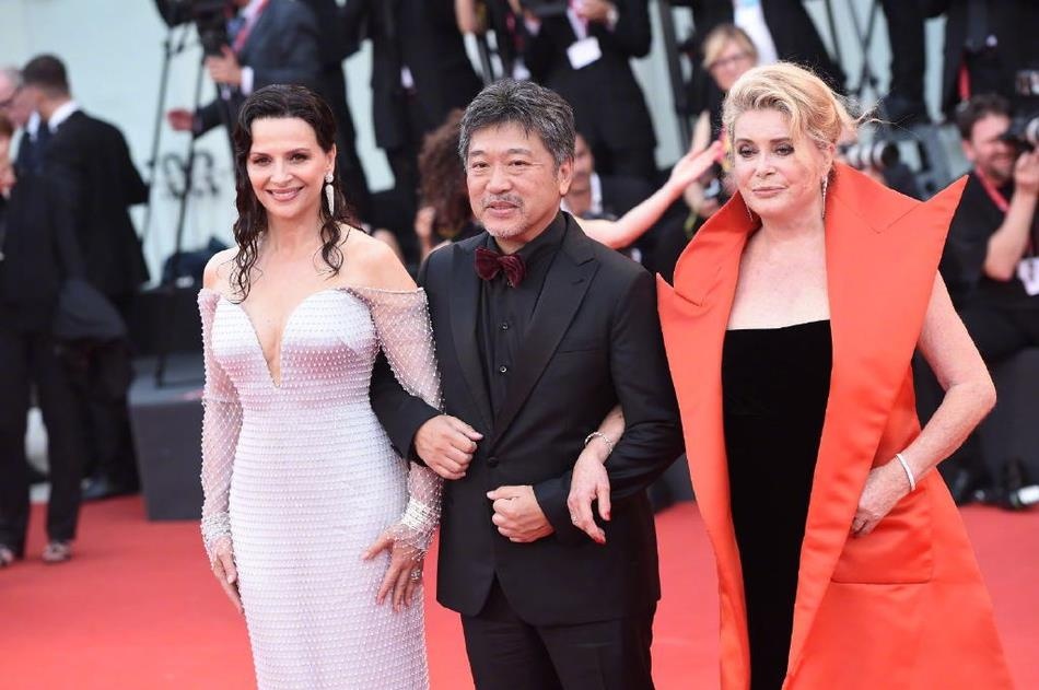 tham do Lien hoan phim Venice 2019 anh 10