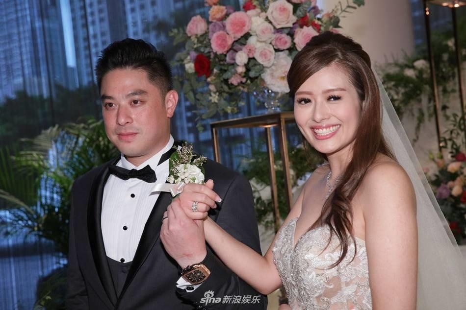 Hua Diec Ni ket hon anh 1