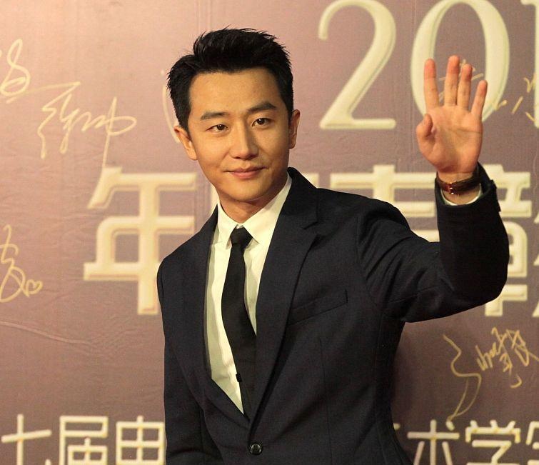 Dich Le Nhiet Ba anh 12