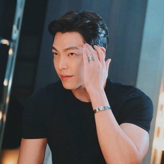 Kim Woo Bin bi ung thu anh 2