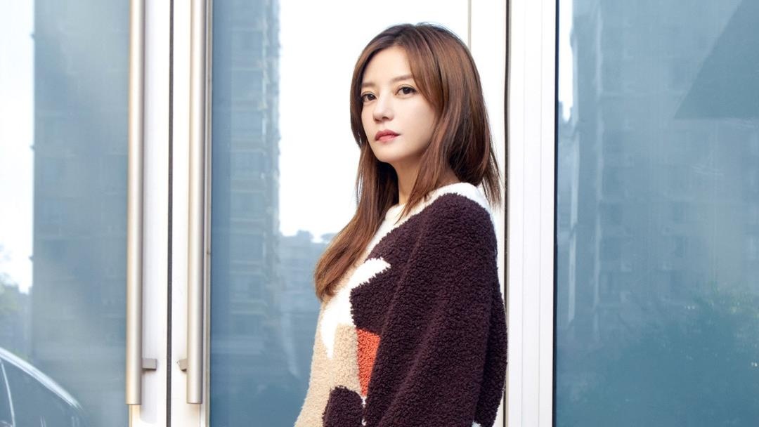 Trieu Vy mang thai anh 2