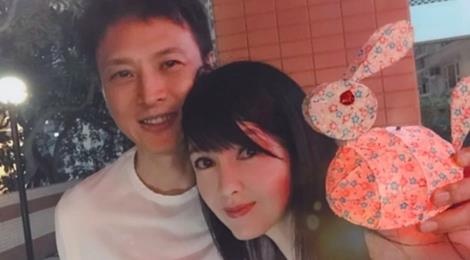 Sac voc tuoi 52 cua ngoc nu man anh Chau Hue Man hinh anh