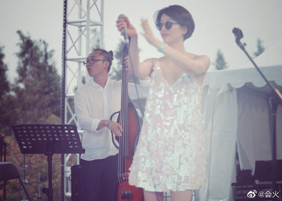 ban gai Ly A Bang anh 2