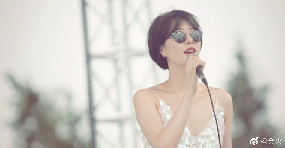 ban gai Ly A Bang anh 1