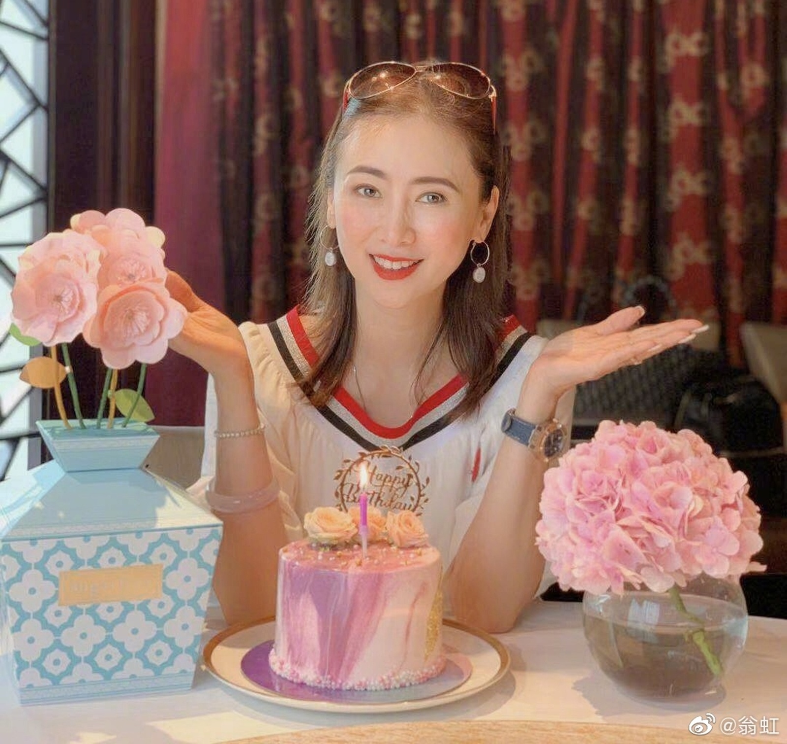 Ong Hong chuyen dong canh nong anh 1