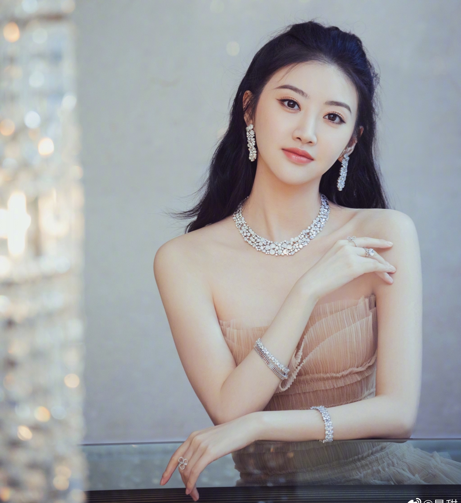 Cung Loi Hua Khai anh 3