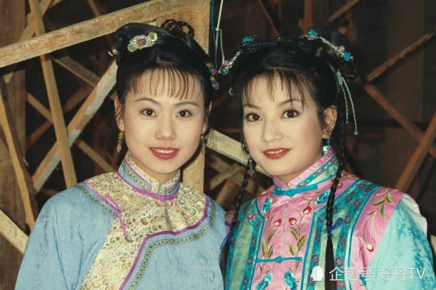 Hoan Chau cach cach 1998 anh 2