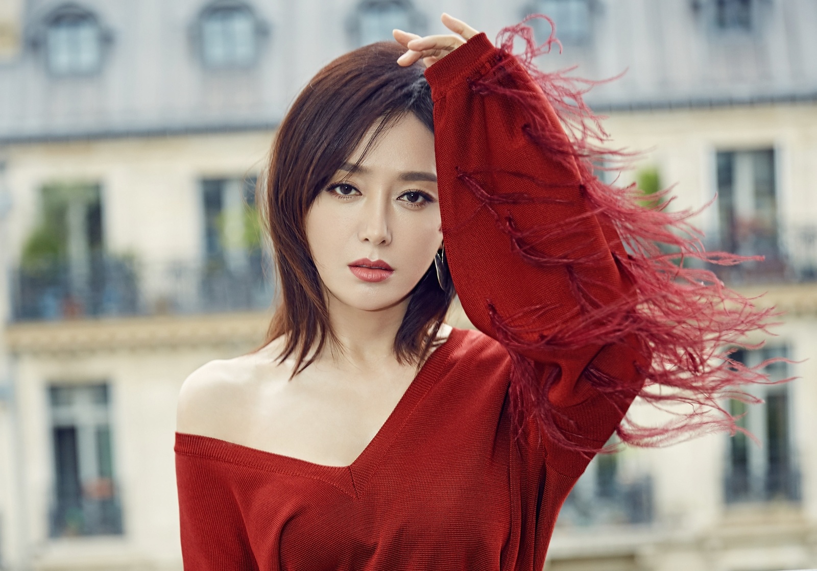 Phu Sat Hoang hau Tan Lam anh 4