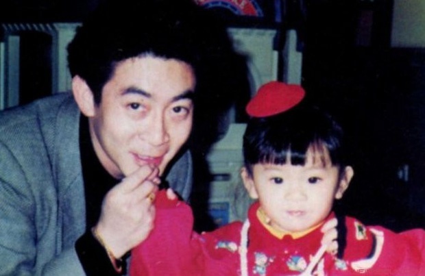 con gai Luc Tieu Linh Dong anh 2