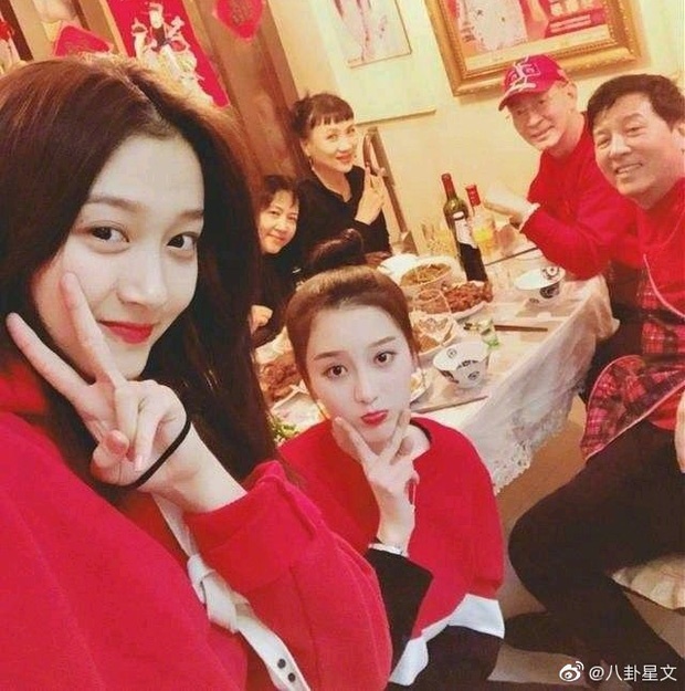 con gai Luc Tieu Linh Dong anh 3