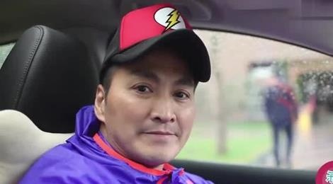 'Trien Chieu' Ha Gia Kinh phong do o tuoi 60 hinh anh