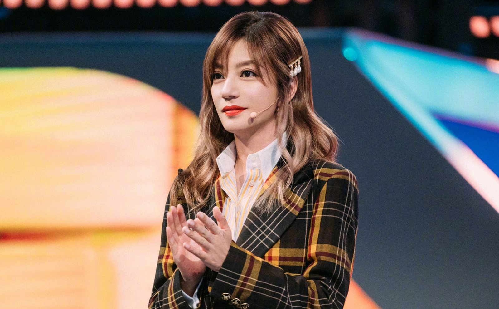 Trieu Vy lam giam khao show Dien vien moi vao cho anh 2