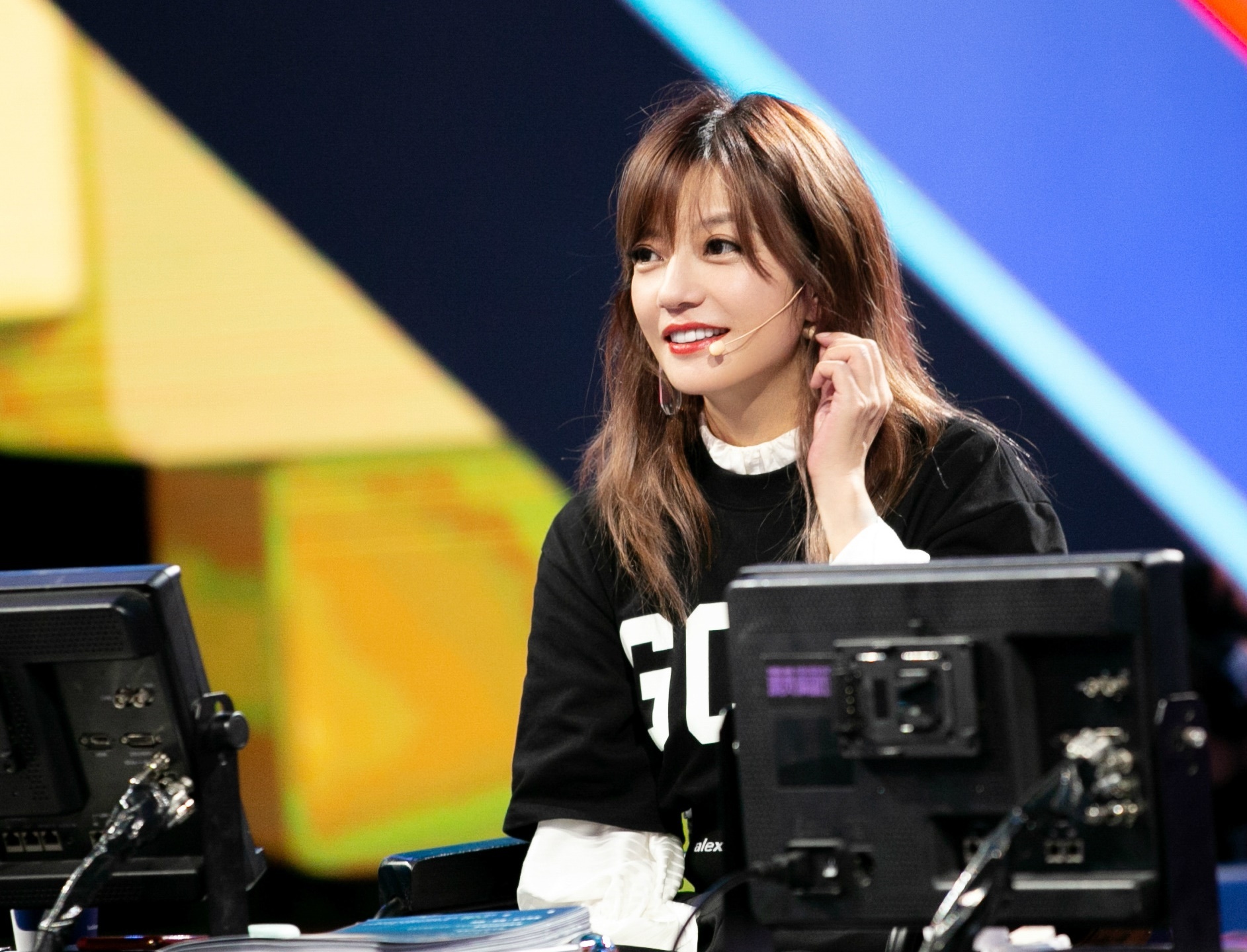 Trieu Vy lam giam khao show Dien vien moi vao cho anh 7