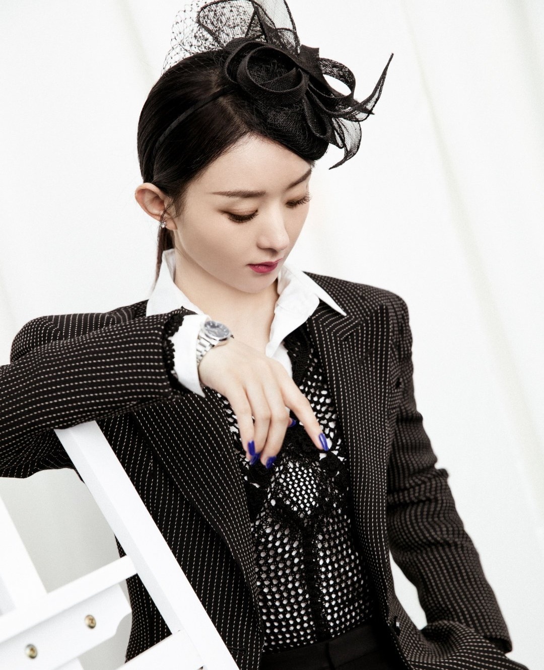 Trieu Le Dinh sinh con anh 9