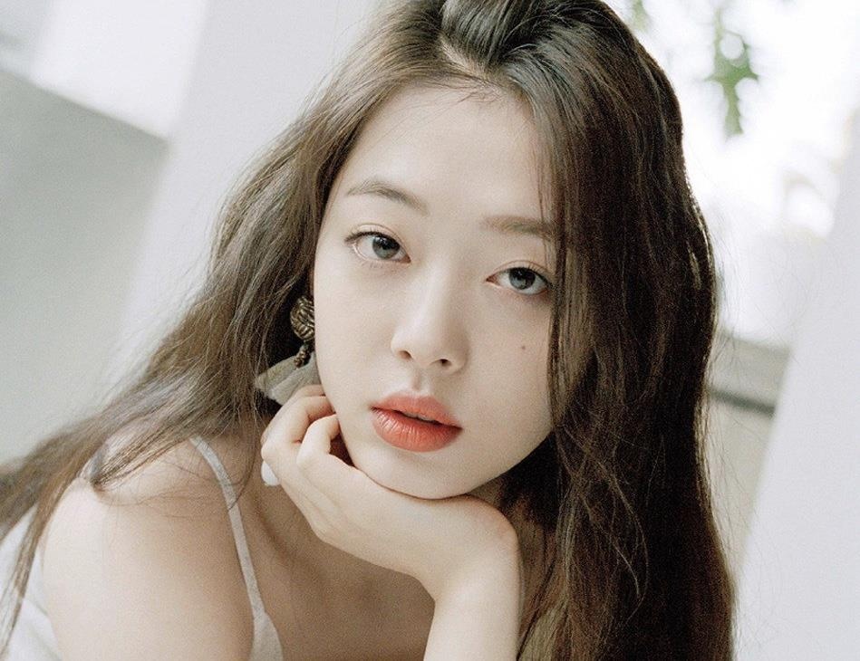 Tang le cua Sulli duoc to chuc rieng tu hinh anh